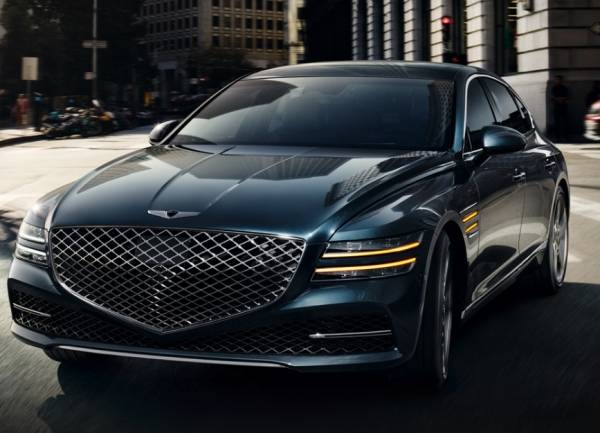 제네시스 브랜드가 각종 결함이 발생하고 있는 ‘신형 G80(RG3)‘를 대상으로 소프트웨어 무상수리를 진행한다.