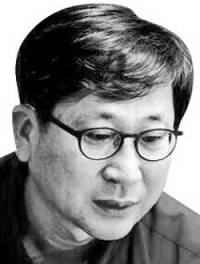 이권우 도서평론가·경희대 특임교수
