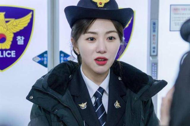 권민아(사진)가 지민의 사과문 내용을 반박했다. '추리의 여왕 시즌2' 문전사, 에이스토리 제공
