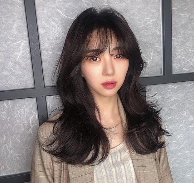 걸그룹 AOA 출신 배우 권민아가 폭로 이후 첫 심경을 전했다. 권민아 SNS