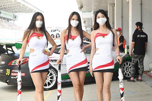 엑스타 레이싱 레이싱모델 김유민