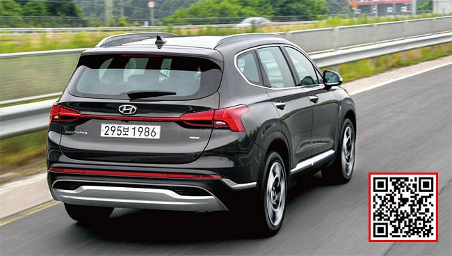 더 뉴 싼타페 뒷모습. 사진 현대차