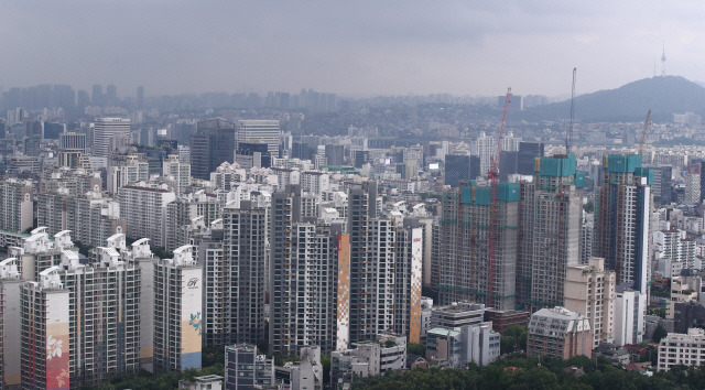 서울 강남구 일대 아파트 단지 모습. /연합뉴스