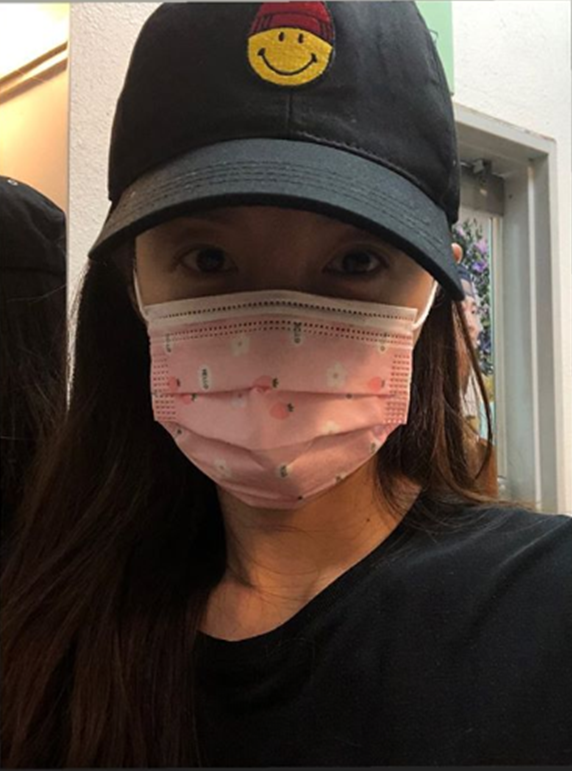 ▲ 김성은이 유아용 마스크를 착용했다. 출처ㅣ김성은 SNS