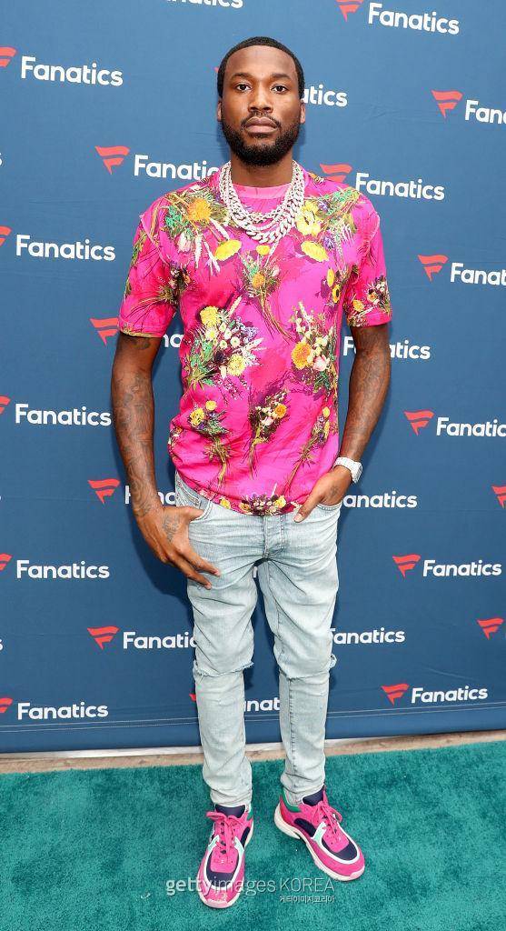 MIAMI BEACH, FLORIDA - FEBRUARY 01: Meek Mill attends Michael Rubin's Fanatics Super Bowl Party at Loews Miami Beach Hotel on February 01, 2020 in Miami Beach, Florida. (Photo by Tasos Katopodis/Getty Images for Fanatics)