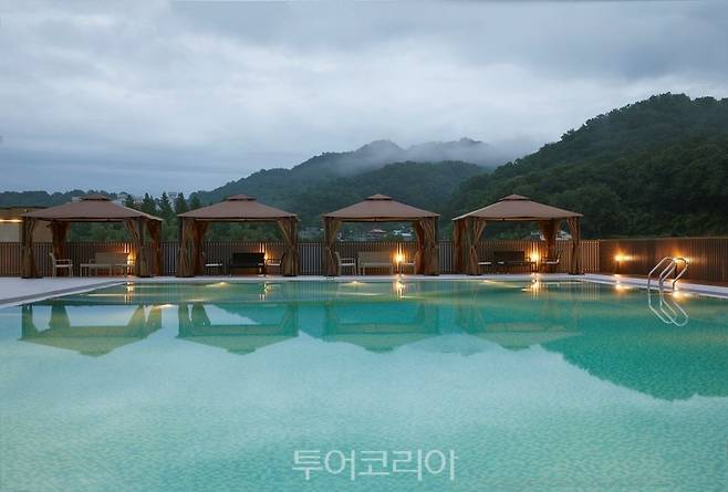 전주 라한호텔 루프탑 야외수영장
