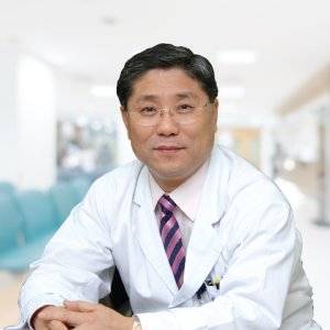 인천나은병원 명예원장으로 부임한 최재현 교수. 인천나은병원 제공.