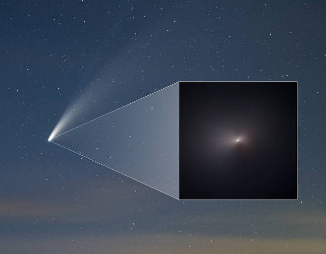 사진 오른쪽 네모 안이 허블우주망원경이 지난 8일 촬영한 혜성의 모습이다. 배경이 된 사진은 지상에서 지난 7월 16일 촬영됐다. 사진=NASA, ESA, STScI, Q. Zhang (Caltech); ground-based image copyright © 2020 by Zoltan G. Levay, used with permission