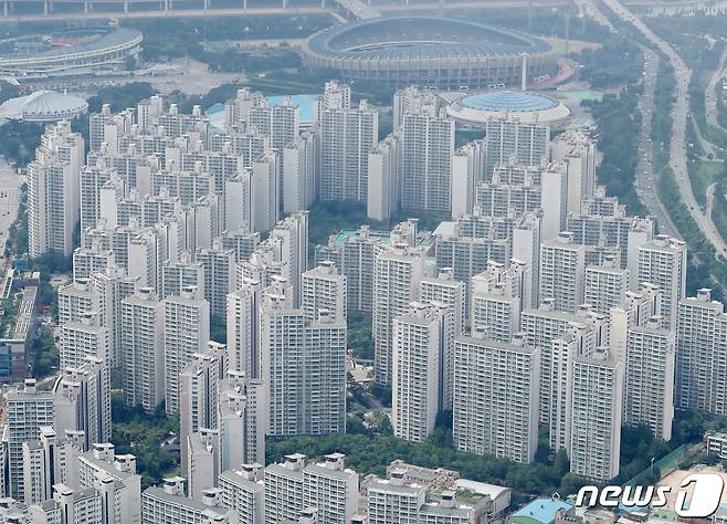 서울 아파트 전경.© News1 김진환 기자