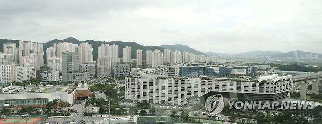 행정수도 이전 논의에 불붙은 세종시 아파 [연합뉴스 자료사진]