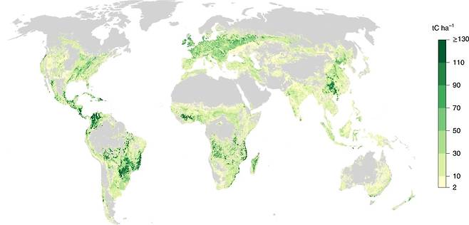 동물 방목 초지와 사료 재배지 내 식생 복원 CO₂ 흡수 지도 [네이처 지속가능성 논문 캡처]