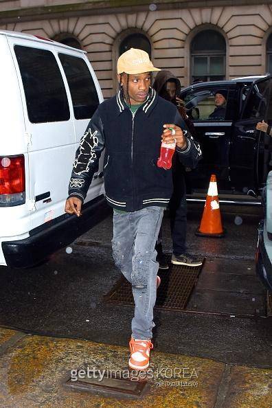 NEW YORK, NY - FEBRUARY 06: Travis Scott seen out and about in Manhattan on February 6, 2020 in New York City. (Photo by Robert Kamau/GC Images