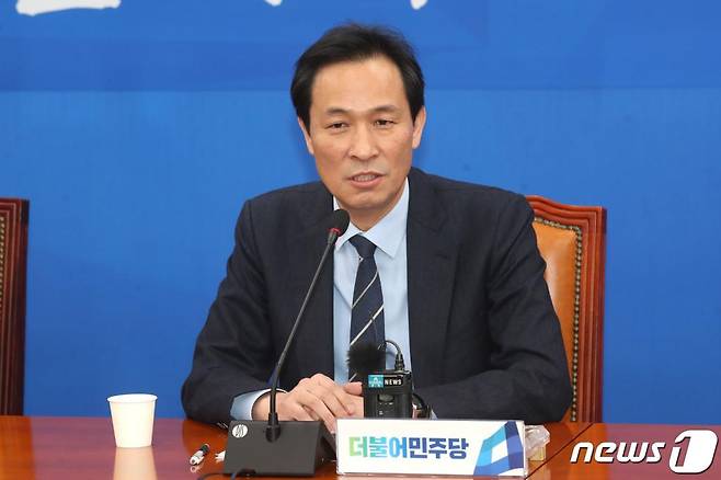 (서울=뉴스1) 임세영 기자 = 우상호 의원