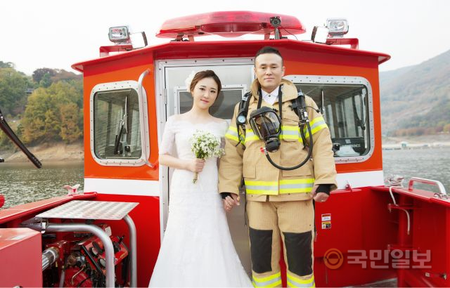 신 소방관의 방황이 계속되자 가장 힘들어한 사람은 아내였다. 남편이 잃은 예전의 모습을 되찾아주기 위해 아내는 따끔한 말과 응원을 아끼지 않았다. 신 소방관 제공