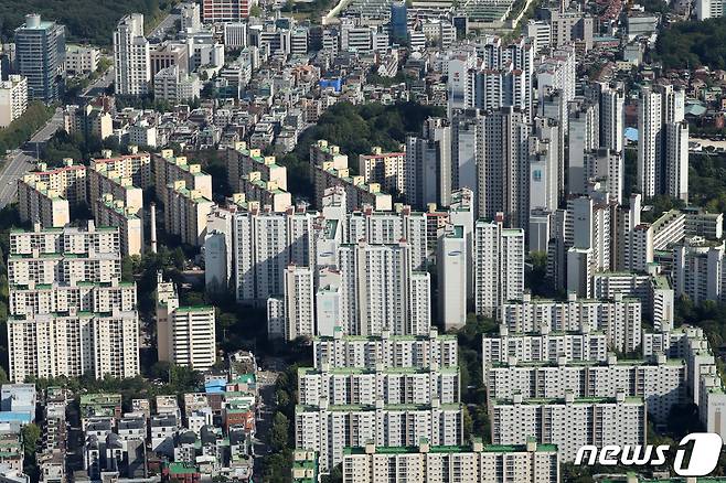 서울 시내 아파트 단지 모습. © News1 민경석 기자