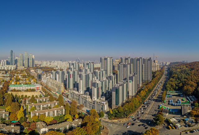 강남 개포 래미안블레스티지 전경.