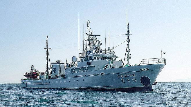 연평도 실종 공무원이 탑승했던 어업지도선 무궁화 10호 (사진=서해어업관리단 제공, 연합뉴스)