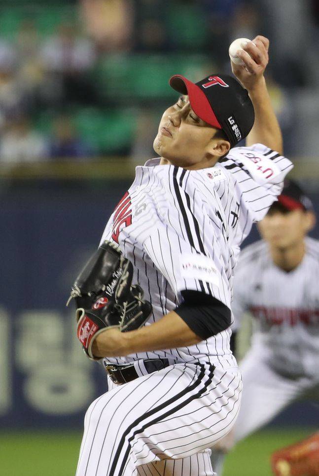 시즌 10승을 달성한 임찬규. ⓒ 뉴시스