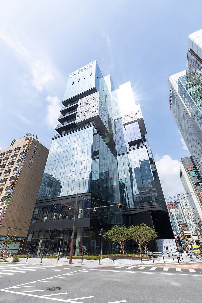 An exterior view of Sparkplus’ 4th branch in Gangnam, which is slated to open in November. (Sparkplus)