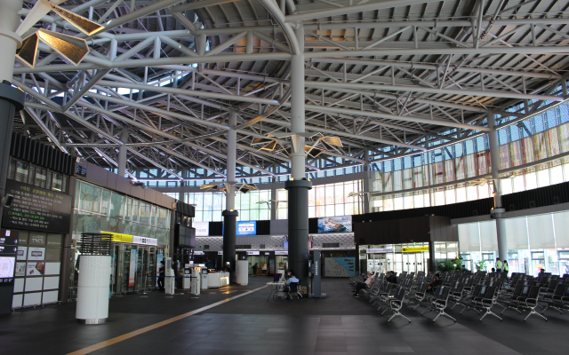 2020년 9월 KTX강릉역 내부에는 탑승객이 거의 보이지 않는다. /유한빛 기자