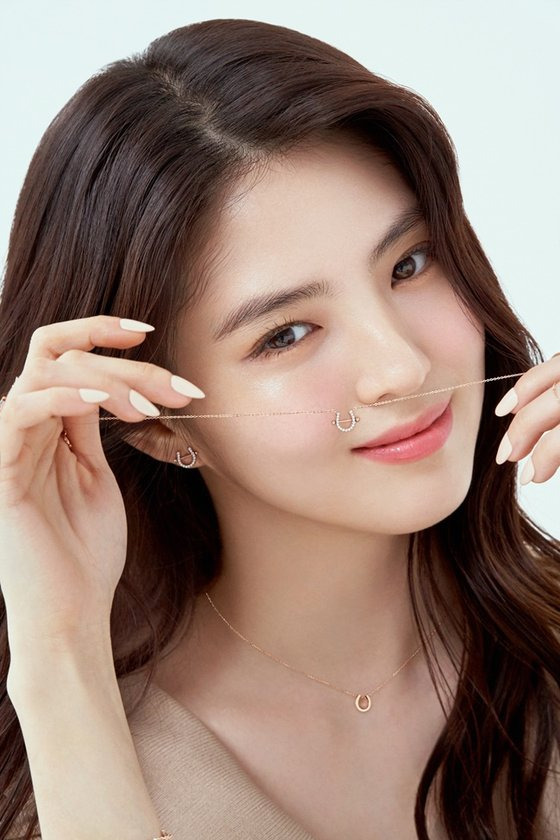 한소희