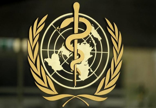 2015년 1월 25일(현지시각) 스위스 제네바 세계보건기구(WHO) 본사에 붙어있는 WHO 로고. / 로이터 연합뉴스