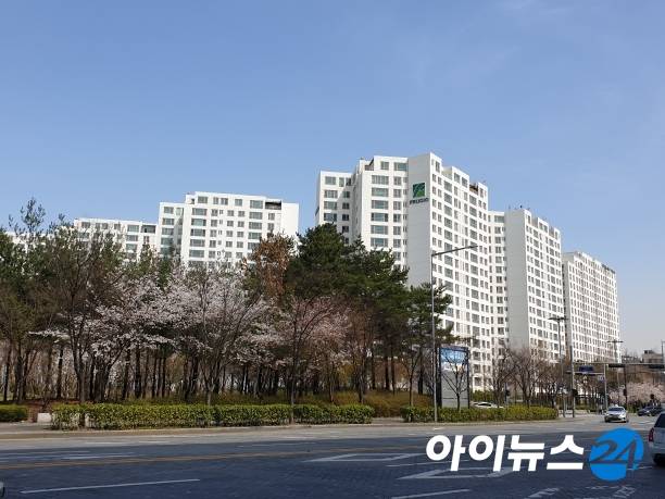 서울 송파구 문정동 일대 아파트 단지 전경.  [사진=김서온 기자]