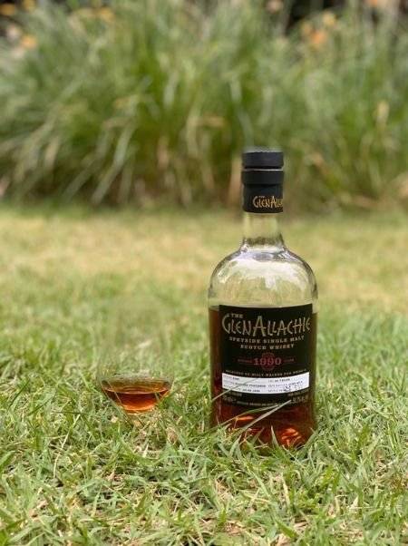 1990년에 생산된 글렌알라키 위스키. [사진 김대영]