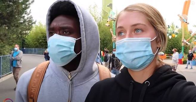 왼쪽부터 데이비스, 조르딘. 유튜브 채널&nbsp;‘조르딘 앤 알폰소’(Jordyn & Alphonso) 캡처