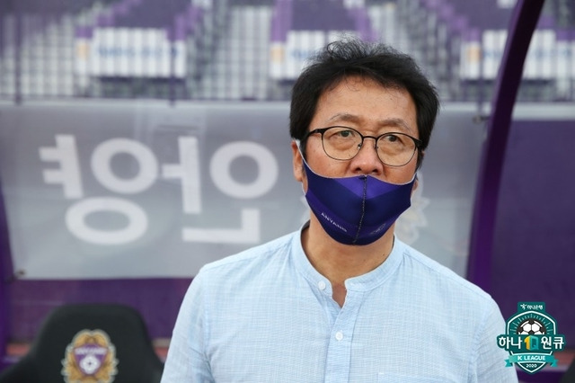 [안양=뉴시스] K리그2 FC안양 김형열 감독. (제공=프로축구연맹)