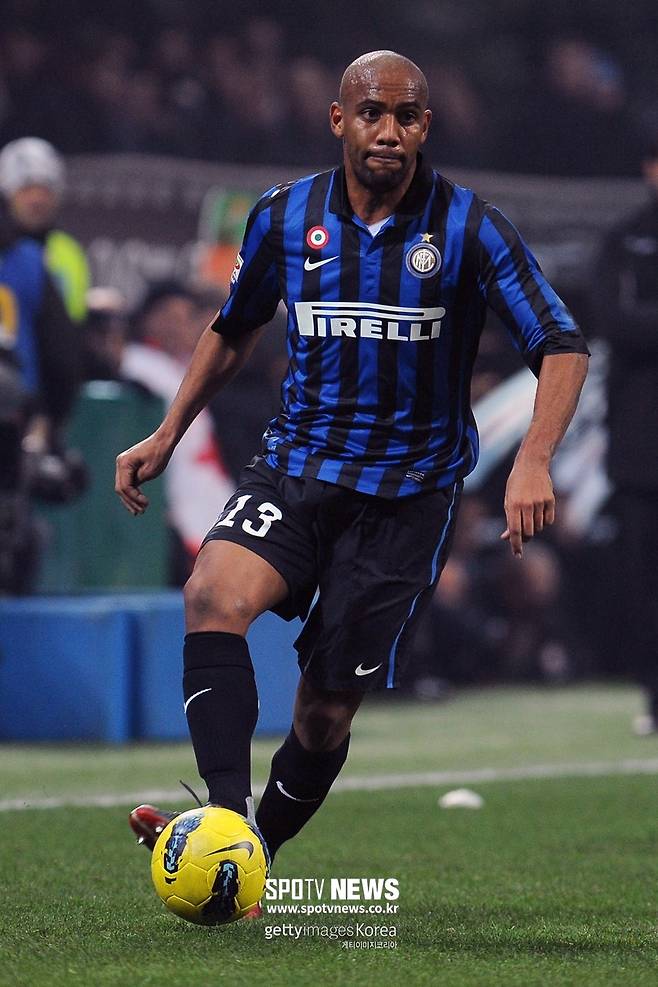 ▲ 인터 밀란 시절의 마이콘. 세계 최고 풀백으로 인터 밀란과 브라질 대표팀에서 맹활약했다.