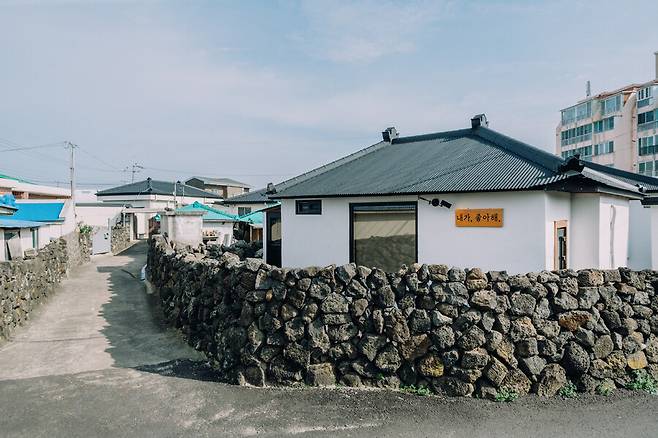 미스터멘션 한달살기 지원 이벤트에서 제공하는 숙소. 사진 미스터멘션 제공