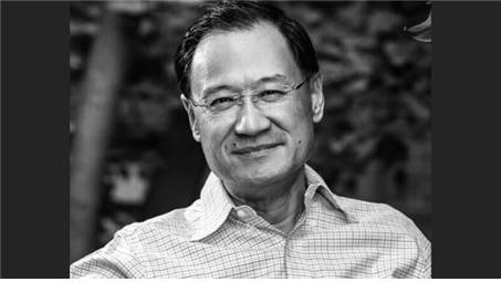 <중국공산당 일당독재를 비판하고 중국 실정에 맞는 “헌정 민주”의 실현을 주장하는 중국의 대표적 헌법학자 전 칭화대 법과대학 쉬장룬 교수/ 사진 twitter>