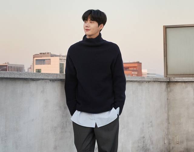[서울=뉴시스] 배우 김선호 (사진 = 솔트엔터테인먼트) 2020.12.09. photo@newsis.com