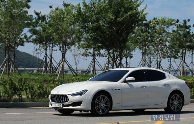 마세라티 기블리 S Q4. 사진=오세성 한경닷컴 기자