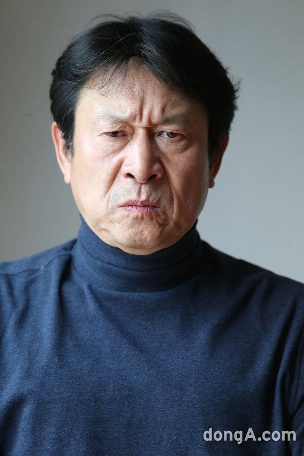 김응수의 ’로’