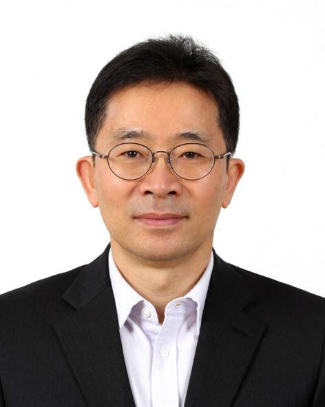 강사윤 마이크로전자 및 패키징학회 회장