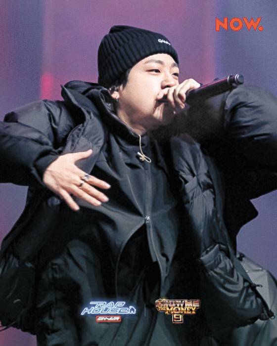 세미 파이널에서 ‘배드 뉴스 사이퍼 Vol.2’로 강렬한 래핑을 선보인 릴보이. [사진 Mnet]