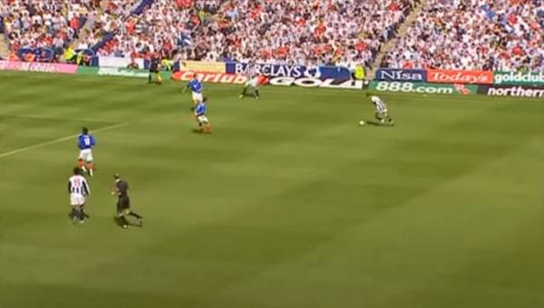 2004/05시즌 기적의 잔류 결승골의 기점이 된 게라의 크로스