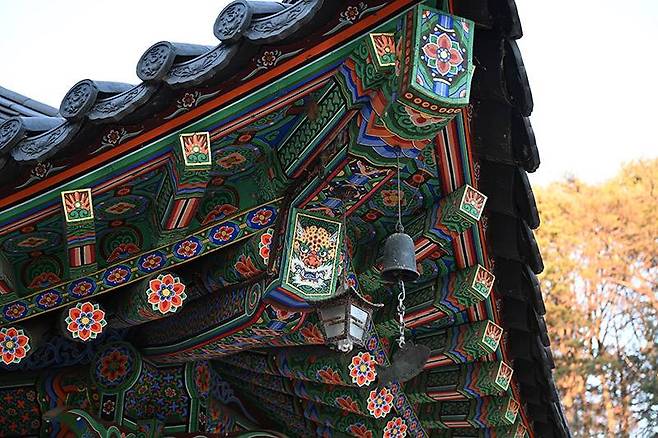 12비트 촬영 연사가 77매로 늘어났다. 출처=IT동아