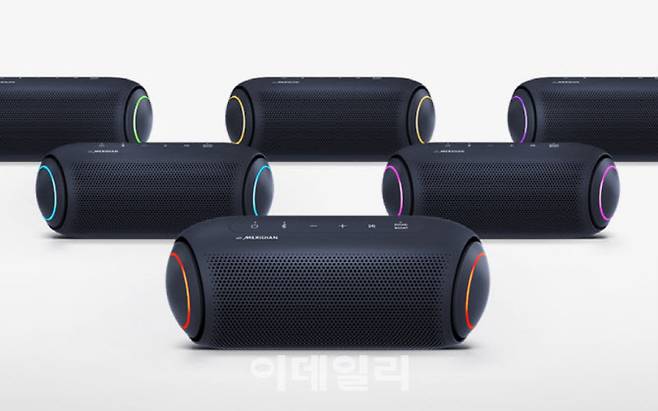 LG전자의 포터블 블루투스 스피커인 ‘LG 엑스붐 고(XBOOM GO)’. (사진=LG전자)