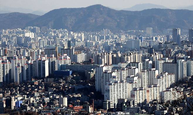 서울 남산에서 본 아파트 모습. 연합뉴스