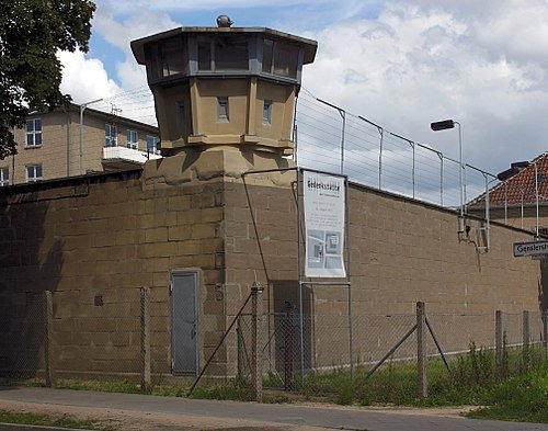 슈타지 심문 감옥 베를린-호엔쉔하우젠의 감시탑 전경. 지금은 박물관으로 사용하고 있다. [사진 독일 연방정부문서보관소]