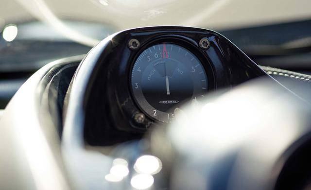 파가니 와이라 트리코롤레 공개