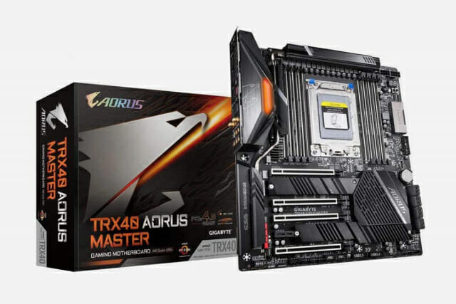 리누스 토발즈가 작년 장만한 AMD PC의 메인보드 '기가바이트 AORUS TRX40 마스터'