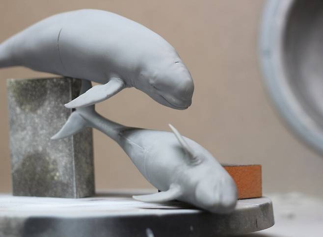 국내 토종 돌고래인 ‘상괭이’를 알리기 위해 상괭이 조각을 만들고, 크라우드 펀딩에 참여했따. 정의동 작가 제공