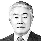 김황록 전 국방정보본부장(북한학 박사)