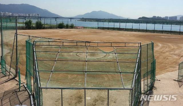 경기 남양주시 삼패야구장.