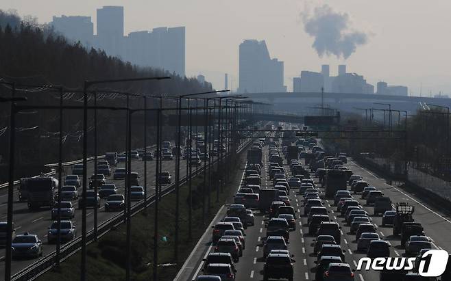 서울 강변북로. 2020.11.23/뉴스1