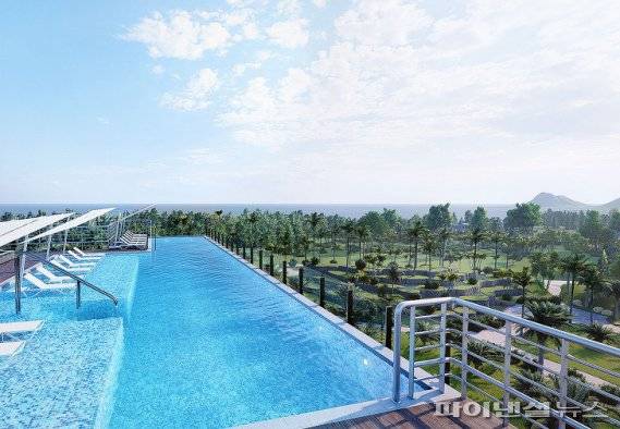 성인 전용 온수풀 수영장 '피크포인트'